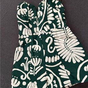 H&M Green & White Strapless Leaf Print Romper Size 4